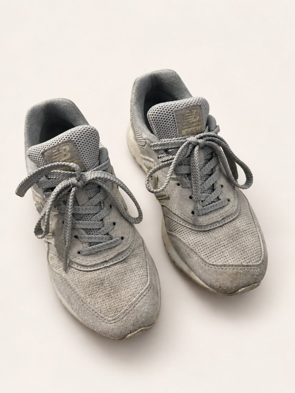 NEW BALANCE | Women's Grey Lace-Up Sneakers